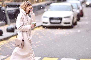 Que porter avec un manteau blanc: des images à la mode!